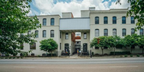 Landing at Perry Street Lofts - 1 Bedroom in Petersburg